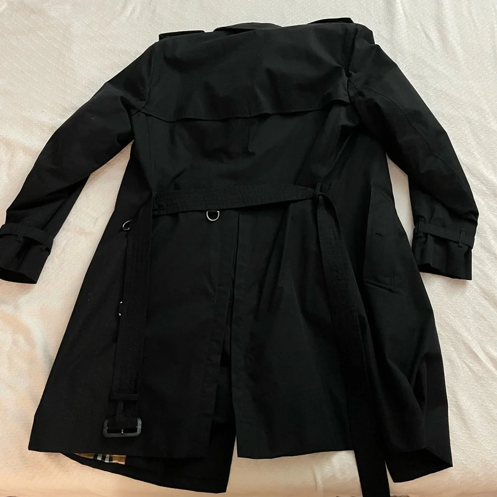 The Chelsea Heritage Trench Coat - Picture 4 of 5